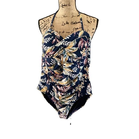 Ann Cole SwimSuit - Picture 1 of 4